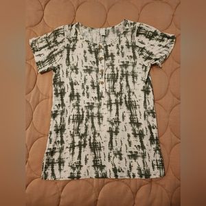 Kate Quinn Womens Henley Tee Woods